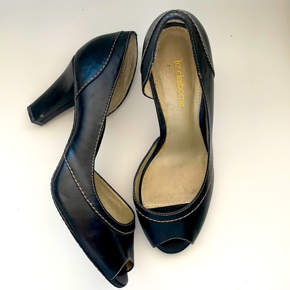 Liz Claiborne heels 👠 - Picture 2 of 6